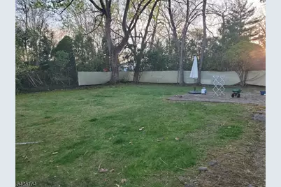 74 E McClellan Ave, Livingston, NJ 07039 - Photo 7