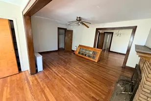 126 Chestnut St, East Orange, NJ 07018 - Photo 5