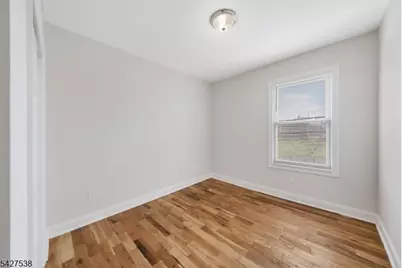 55 Lentz Ave, Newark, NJ 07105 - Photo 15