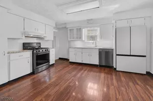 717 Galvin Ave, Roselle, NJ 07203 - Photo 5