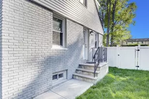 382 Douglas Rd, Roselle Boro, NJ 07203 - Photo 25