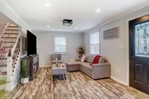 382 Douglas Rd, Roselle Boro, NJ 07203 - Photo 3