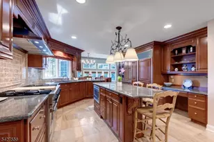 7 Byron Rd, Millburn Twp., NJ 07078 - Photo 7