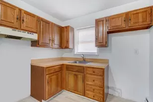365 Bloomfield Ave, Verona, NJ 07044 - Photo 13