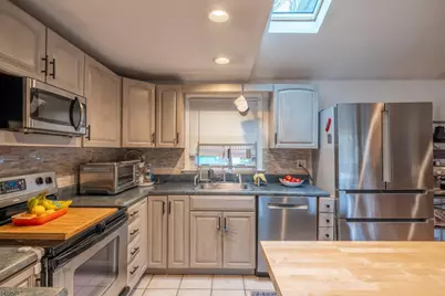 44 Venetian Dr, Jefferson Township, NJ 07849 - Photo 5