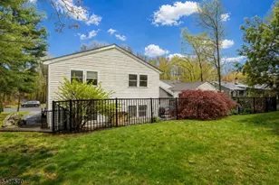 44 Venetian Dr, Jefferson Township, NJ 07849 - Photo 43