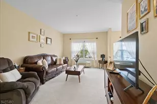 9224 Richmond Rd, West Milford, NJ 07480 - Photo 3