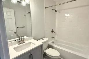 111 Columbus Dr, Franklin Township, NJ 08823 - Photo 21