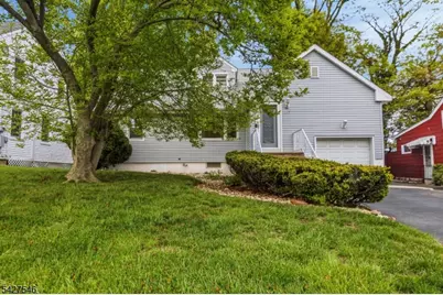555 Riverside Dr, Elizabeth, NJ 07208 - Photo 39