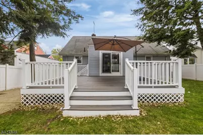 555 Riverside Dr, Elizabeth, NJ 07208 - Photo 41