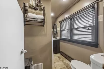 555 Riverside Dr, Elizabeth, NJ 07208 - Photo 11
