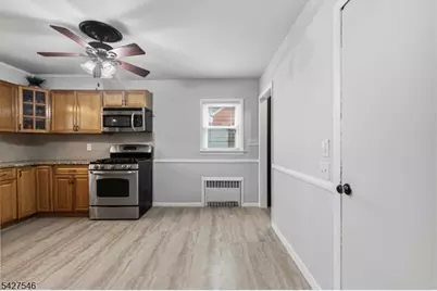 555 Riverside Dr, Elizabeth, NJ 07208 - Photo 31