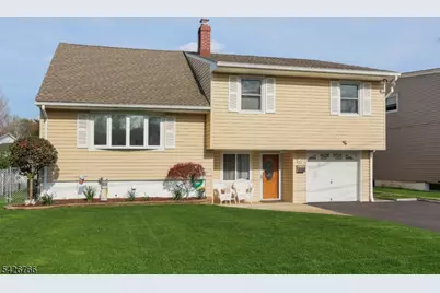 47 Epping Dr, Kenilworth, NJ 07033 - Photo 1
