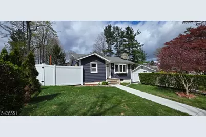 26 White Birch Trl, Jefferson Township, NJ 07460 - Photo 15