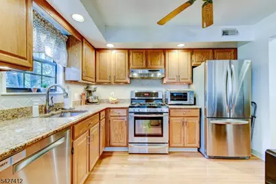 50H Beacon Hill Rd #H, West Milford, NJ 07480 - Photo 7
