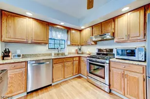 50H Beacon Hill Rd, West Milford, NJ 07480 - Photo 9