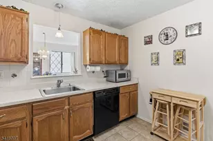 1190 W St Georges, Linden, NJ 07036 - Photo 15