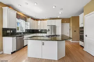 2 Fairway Dr, Readington Twp., NJ 08889 - Photo 7