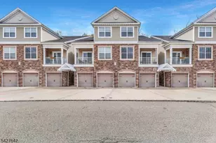 307 Waterview Ct, Hanover Township, NJ 07927 - Photo 19
