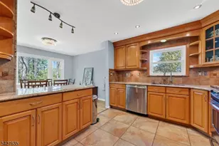 271 E Mt Pleasant Ave, Livingston, NJ 07039 - Photo 13