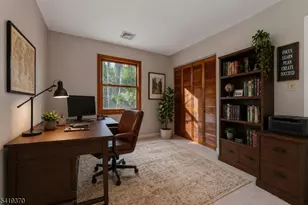 10 Glenn Ave, Glen Gardner, NJ 08826 - Photo 9
