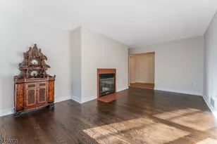 10 Glenn Ave, Glen Gardner, NJ 08826 - Photo 15