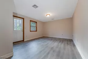 10 Glenn Ave, Glen Gardner, NJ 08826 - Photo 21