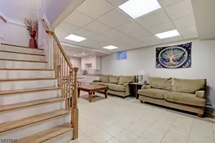 30 Baybury Ct, East Hanover Township, NJ 07936 - Photo 21