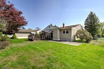 35 Payson Rd, Pequannock Township, NJ 07440 - Photo 39
