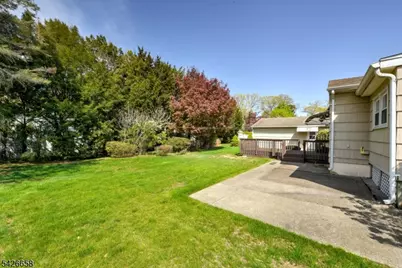35 Payson Rd, Pequannock Township, NJ 07440 - Photo 35