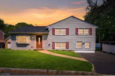 520 Oak St, Kenilworth, NJ 07033 - Photo 1