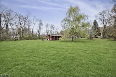 686 Meyersville Rd, Long Hill Township, NJ 07933 - Photo 31