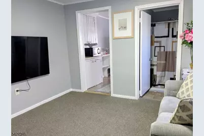 268 Chambers St #2, Phillipsburg, NJ 08865 - Photo 3
