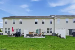 4 Mulberry Ln, Hardyston Township, NJ 07419 - Photo 35