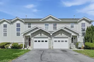 4 Mulberry Ln, Hardyston Township, NJ 07419 - Photo 1