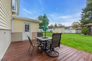 106 Louis Ln, Hackettstown, NJ 07840 - Photo 29