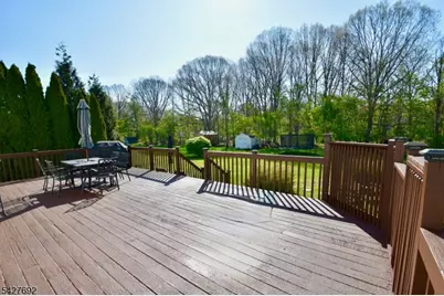 29 Fox Chase Rd, Jefferson Township, NJ 07438 - Photo 23