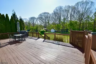 29 Fox Chase Rd, Jefferson Township, NJ 07438 - Photo 23