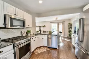 29 Fox Chase Rd, Jefferson Township, NJ 07438 - Photo 7