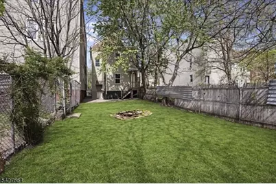 580 Hunterdon St, Newark, NJ 07108 - Photo 17