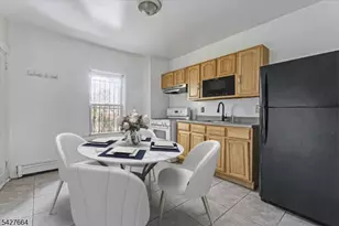 580 Hunterdon St, Newark, NJ 07108 - Photo 11