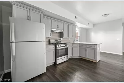 168 Sherman Ave #3L, Newark, NJ 07114 - Photo 5