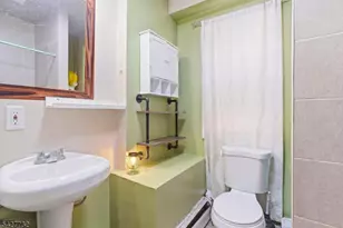 55 New St, East Orange, NJ 07017 - Photo 13