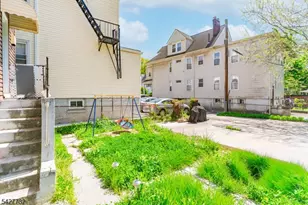 55 New St, East Orange, NJ 07017 - Photo 21