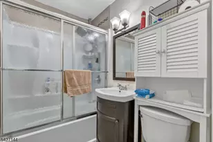 524 Henmar Dr, Mount Arlington, NJ 07850 - Photo 19