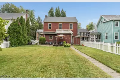 323 Water St, Belvidere, NJ 07823 - Photo 9