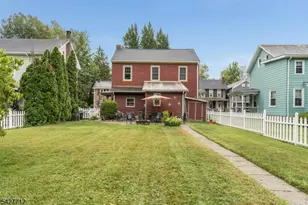323 Water St, Belvidere, NJ 07823 - Photo 9