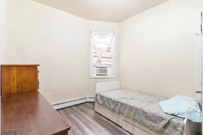 51 Richards St, Newark, NJ 07105 - Photo 33
