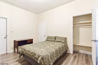 51 Richards St, Newark, NJ 07105 - Photo 35