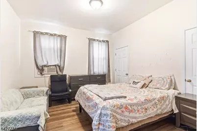 51 Richards St, Newark, NJ 07105 - Photo 9